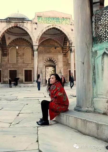 明星旅行糗事一籮筐 總有一個萌到你！