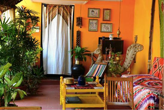 出國旅行 除了酒店還能睡在哪兒？