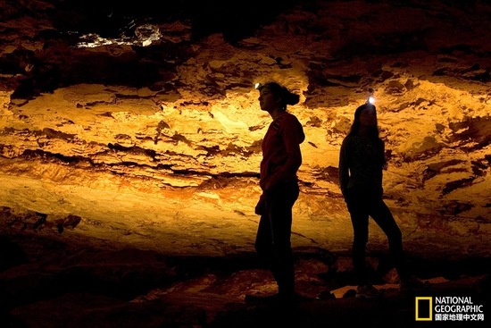 風(fēng)洞國(guó)家公園，南達(dá)科他州攝影：Phil Schermeister，國(guó)家地理創(chuàng)意版