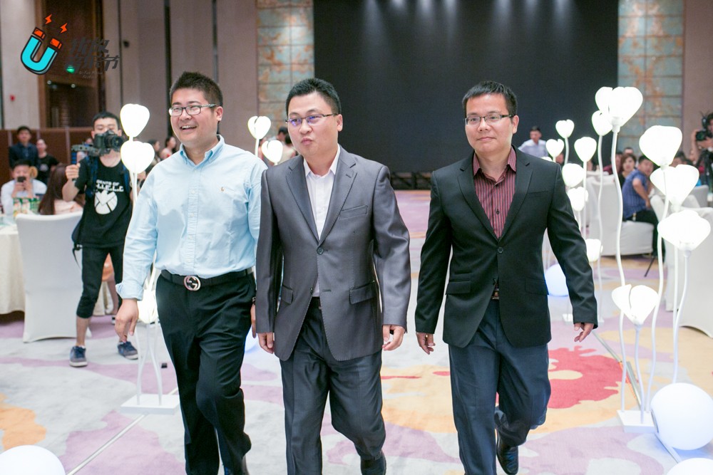 接下來(lái)這一組，人稱“江湖三……”