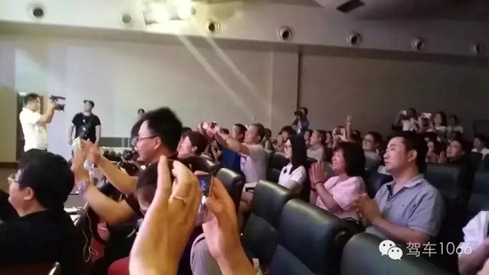 手機(jī)、相機(jī)各種拍拍拍