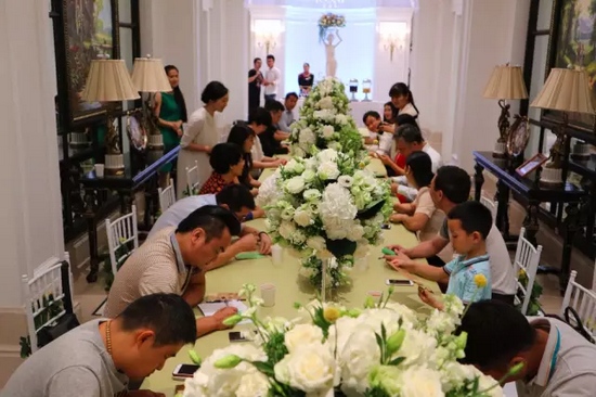 各位“小綠人”也把自己企業(yè)的問題通過卡片的形式，向劉東曉博士請教。