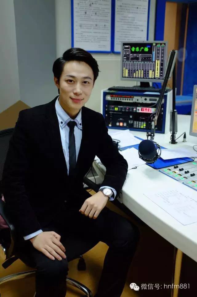 以及我們881的小鮮肉 — 思嘉??！