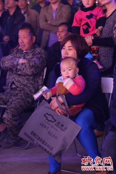 生動有趣的游戲環(huán)節(jié)，觀眾參與積極，獎品很給力。