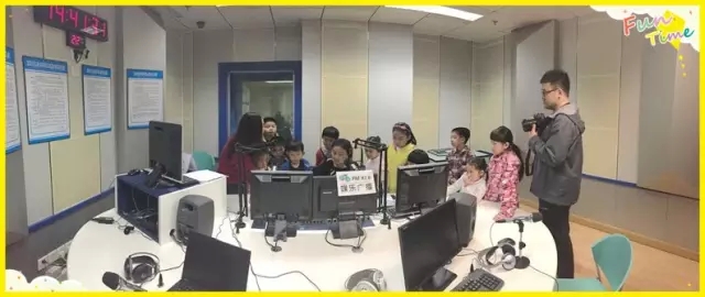 直播間原來是這樣滴！