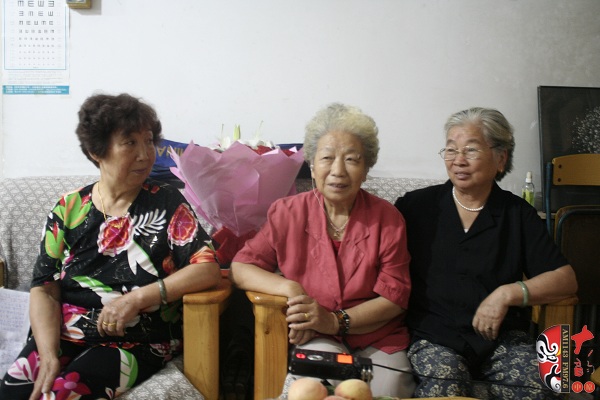 越調(diào)名老藝人雷桂花、劉巧蓮、劉玉蘭回首往事