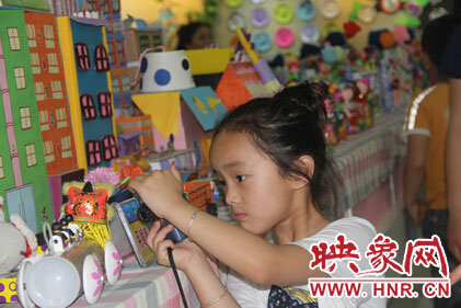 好多玩具，快到“碗”里來