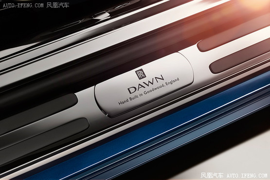 四座敞篷勞斯萊斯曜影將在廣州車(chē)展發(fā)布 四座敞篷勞斯萊斯曜影將在廣州車(chē)展發(fā)布