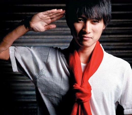 韓寒餐廳無(wú)照經(jīng)營(yíng)？明星開(kāi)餐廳的那些事