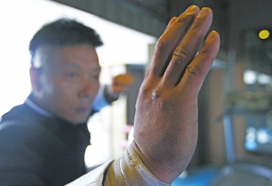 少林寺將辦無遮大會 鐵砂掌、二指禪等絕技現(xiàn)身