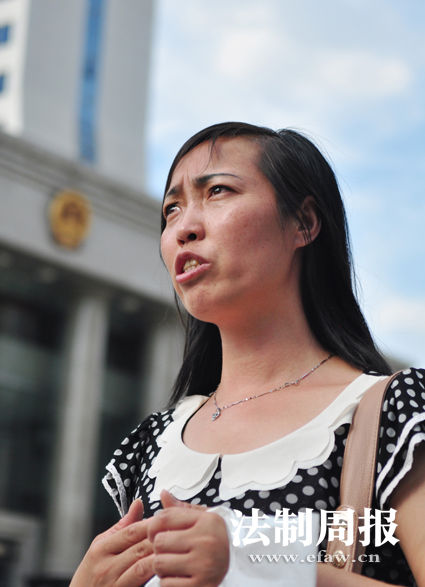 7月2日，唐慧在湖南省高院接受媒體采訪