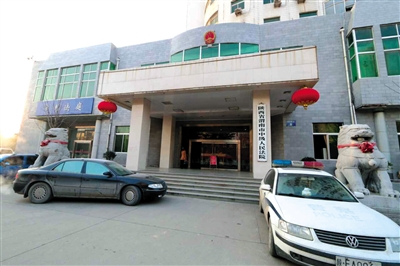 李宏亮在被違規(guī)辦理了監(jiān)外執(zhí)行后，再犯命案。