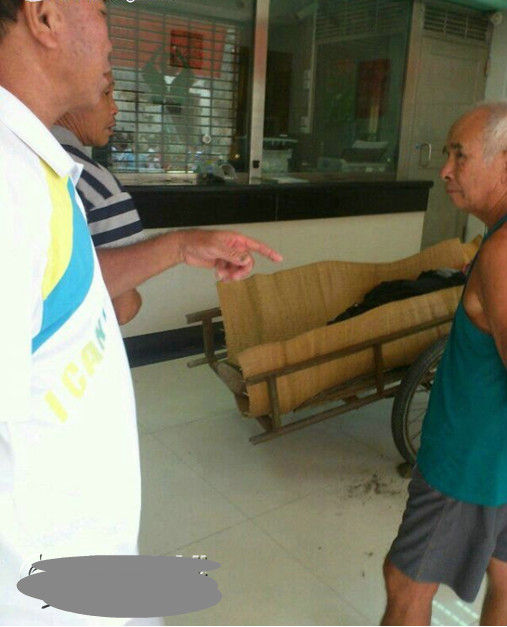 鄧漢林說，鄧某芳死后，雙方一直僵持到當(dāng)晚9點多，最后以信用社賠償13萬而告終。