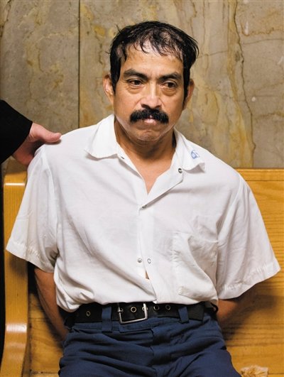 疑犯華雷斯已被控重罪謀殺。