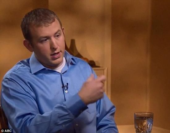 槍殺黑人青年的弗格森警員威爾遜首度在電視上露面，就這起案件接受美國廣播公司(ABC)的專訪。