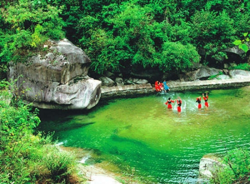 西峽龍?zhí)稖贤瞥觥瓣柟鈱W子歡樂行”活動 西峽龍?zhí)稖贤瞥觥瓣柟鈱W子歡樂行”活動