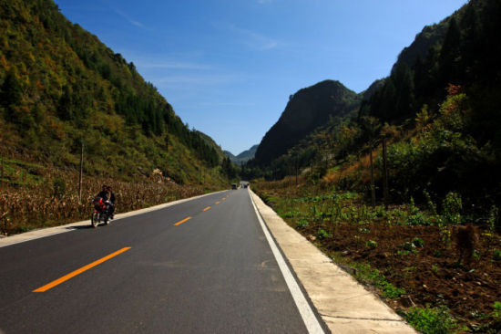 身未動心已遠 國內(nèi)最美的八大騎行天堂