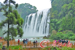 黃果樹瀑布。