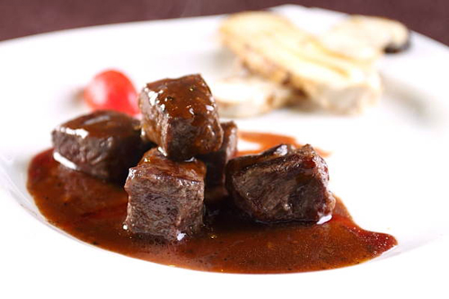 不時不吃滋補(bǔ)松茸宴 秋季進(jìn)補(bǔ)佳品