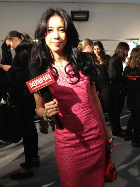 女星莫文蔚亮相秀場(chǎng)