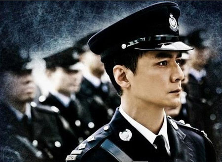 誘惑難擋 盤點最愛制服男的星座女 誘惑難擋 盤點最愛制服男的星座女