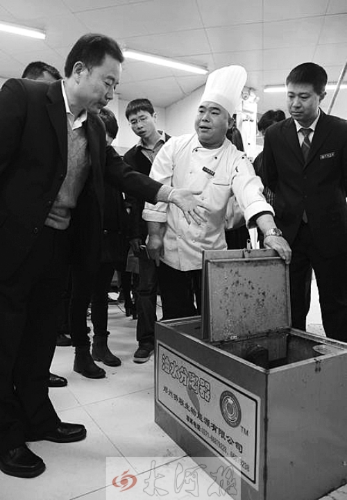 油水分離器當(dāng)“衛(wèi)士”，鄭州已安裝5402臺