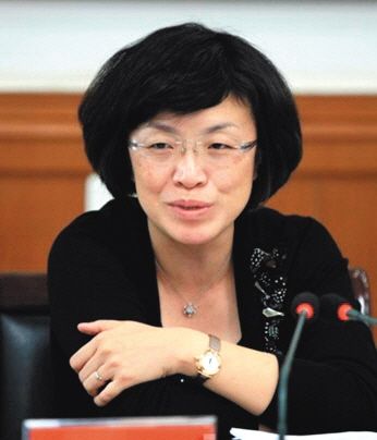 楊曉波 高平市原市長(zhǎng) 4月30日涉嫌嚴(yán)重違紀(jì)接受調(diào)查；11月26日被雙開，移送司法機(jī)關(guān)