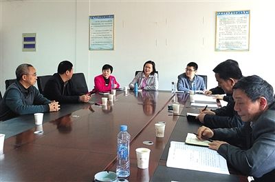 江西省豐城市信訪局接待室，中央信訪督查組約談信訪人。記者 賈世煜 攝