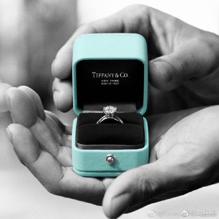 張馨予的婚紗成了淘寶爆款，知道價(jià)格后讓人大跌眼鏡！