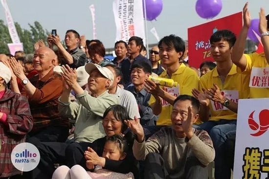 看你們的表情就知道，你們在想，再來一段！