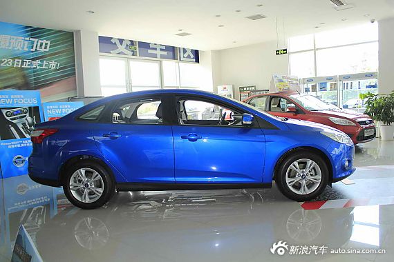 　?？怂箖蓭?jīng)典1.8MT 時(shí)尚型