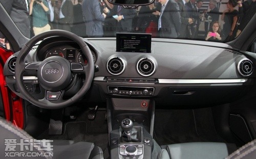 奧迪A3五門(mén)版