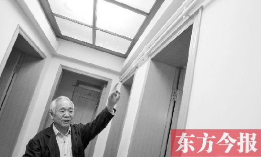 家住“湖光苑”的林老先生對改造施工不破壞裝修、注意細(xì)節(jié)很滿意