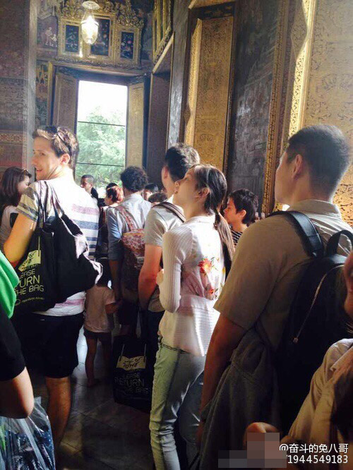 網(wǎng)曝奶茶妹妹劉強(qiáng)東同游泰國