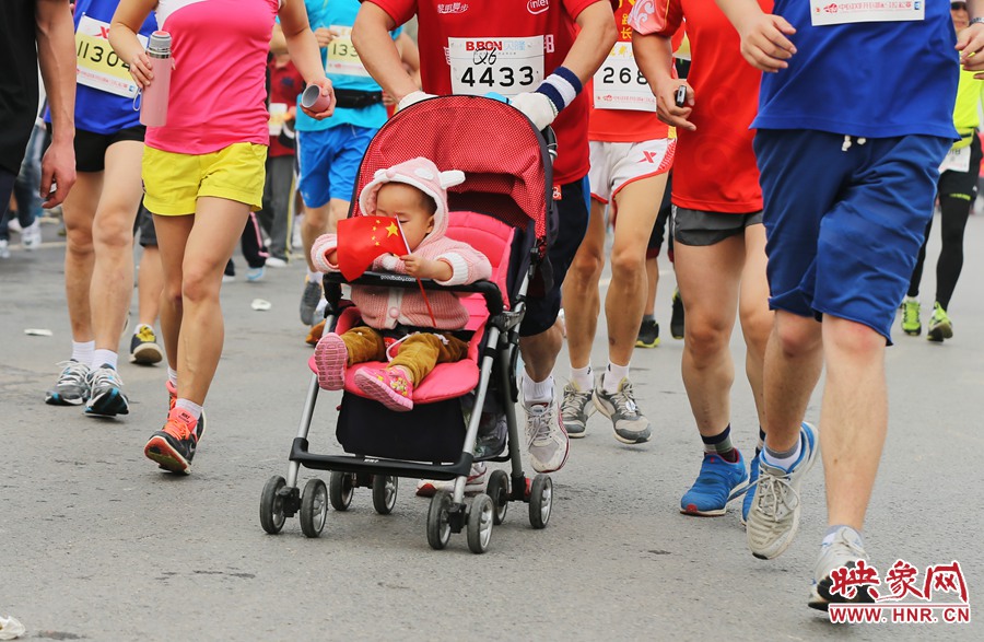 估計是最小的參與者。