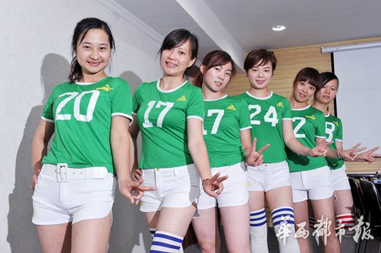 成都:選D罩杯女員工送外賣(mài) 這商家腦殼好爛 成都:選D罩杯女員工送外賣(mài) 這商家腦殼好爛