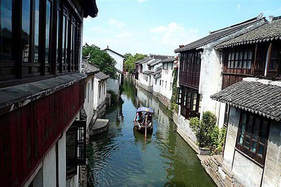 黃金周多個景區(qū)遇冷:黃山五臺山游客同比降3成 黃金周多個景區(qū)遇冷:黃山五臺山游客同比降3成