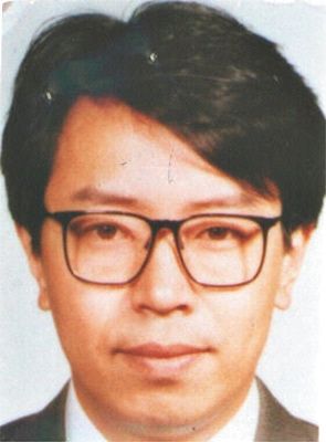 姚耿 現(xiàn)年53歲，外逃前任云南省五礦化工進出口（集團）公司上海浦東分公司經(jīng)理