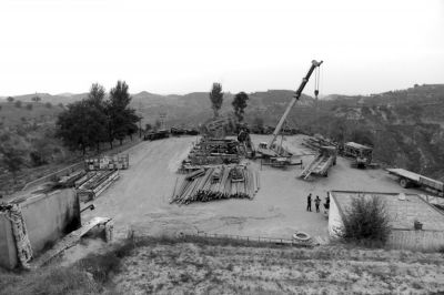 處延長石油的油井。