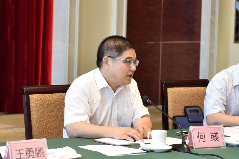 省委宣傳部副部長、省委網(wǎng)信辦主任何彧