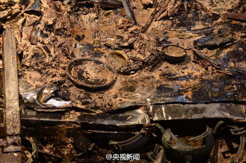 西漢大墓發(fā)現(xiàn)玉具劍 墓主身份不一般 西漢大墓發(fā)現(xiàn)玉具劍 墓主身份不一般