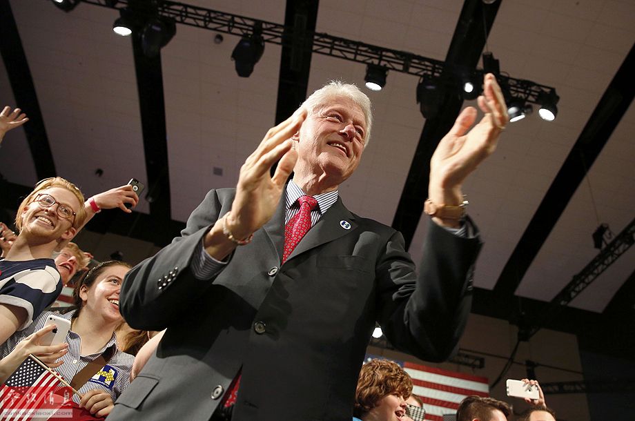 各國領(lǐng)導人退休后都干啥？小布什刷盤布朗教書