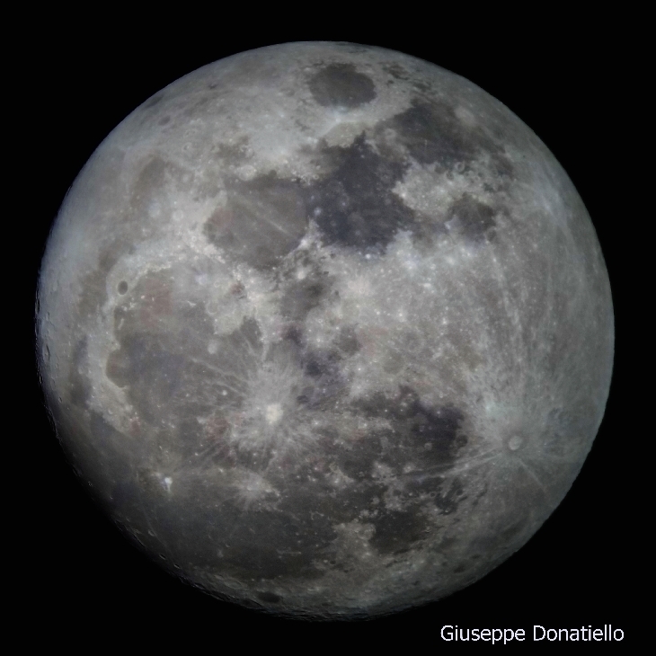 68年來最大！今晚夜空上演超級月亮