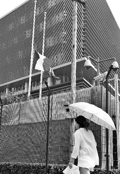 馬來(lái)西亞首次表態(tài) 向?yàn)蹩颂m政府追責(zé)