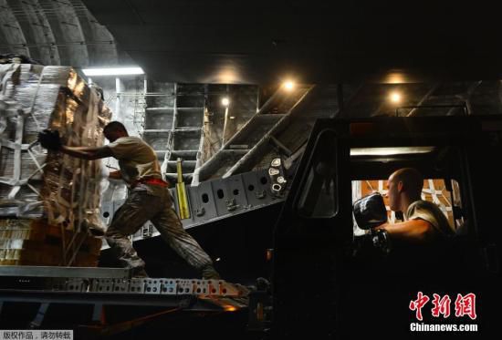 130名美軍士兵抵伊拉克 美防長稱只評(píng)估不作戰(zhàn)