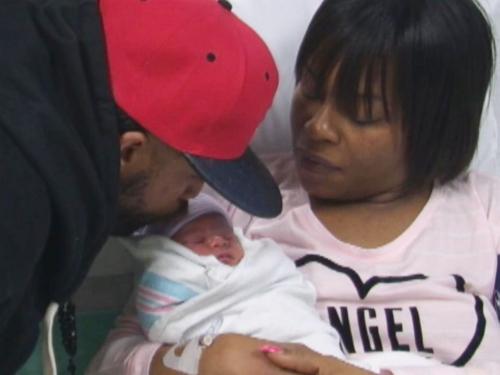 俄亥俄州一對(duì)同為元旦生日的夫妻，就在剛剛過(guò)去的1月1日，又生下了自己的女兒。