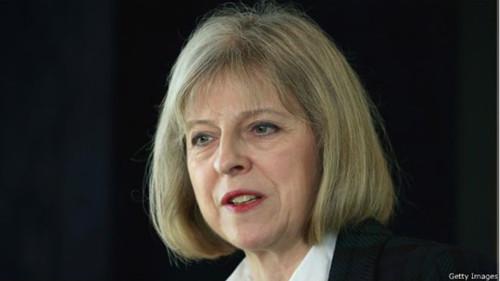 特雷莎·梅有關(guān)海外留學(xué)生的移民政策遭到猛烈批評。