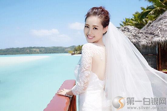 馬蓉黃牛票蹭紅毯 如今連30萬都付不起 馬蓉黃牛票蹭紅毯 如今連30萬都付不起