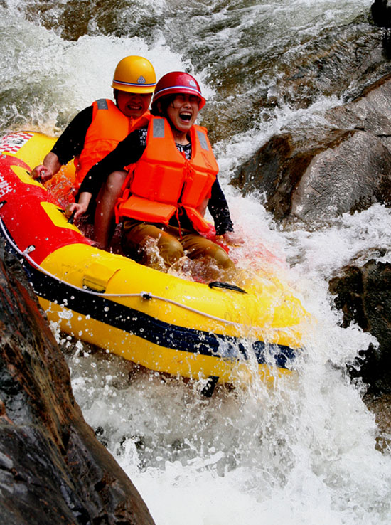豫西大峽谷對全國中、高考學子0元門票開放(圖)