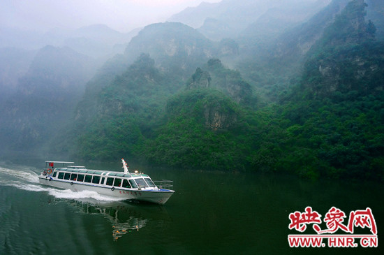 美不勝收 爬山、游園、賞奇觀（組圖）